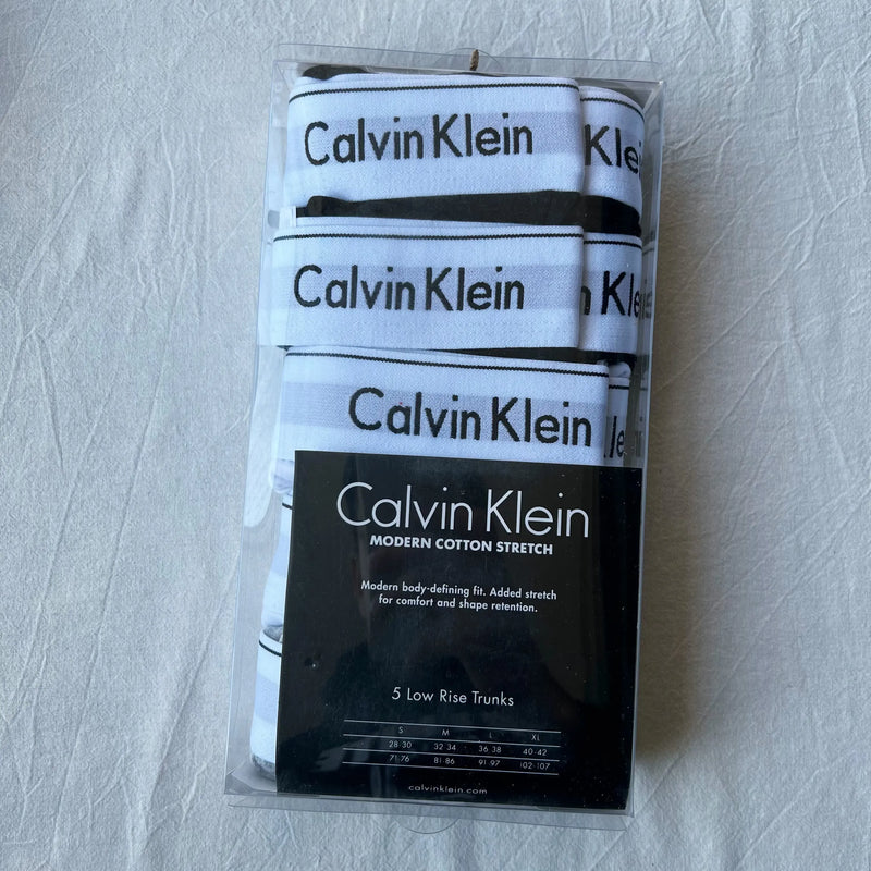 Kit 5 Essenciais Calvin Klein Exclusivas